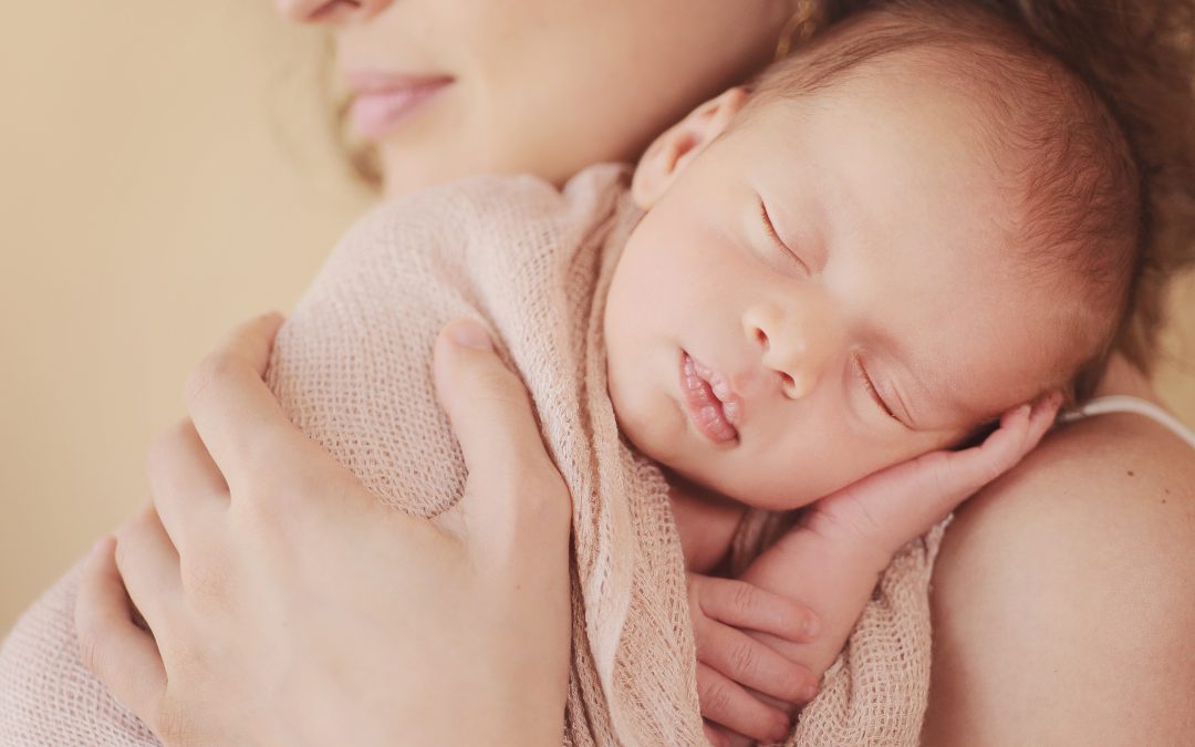 O que todas as mães precisam saber para criar bebés felizes e tranquilos